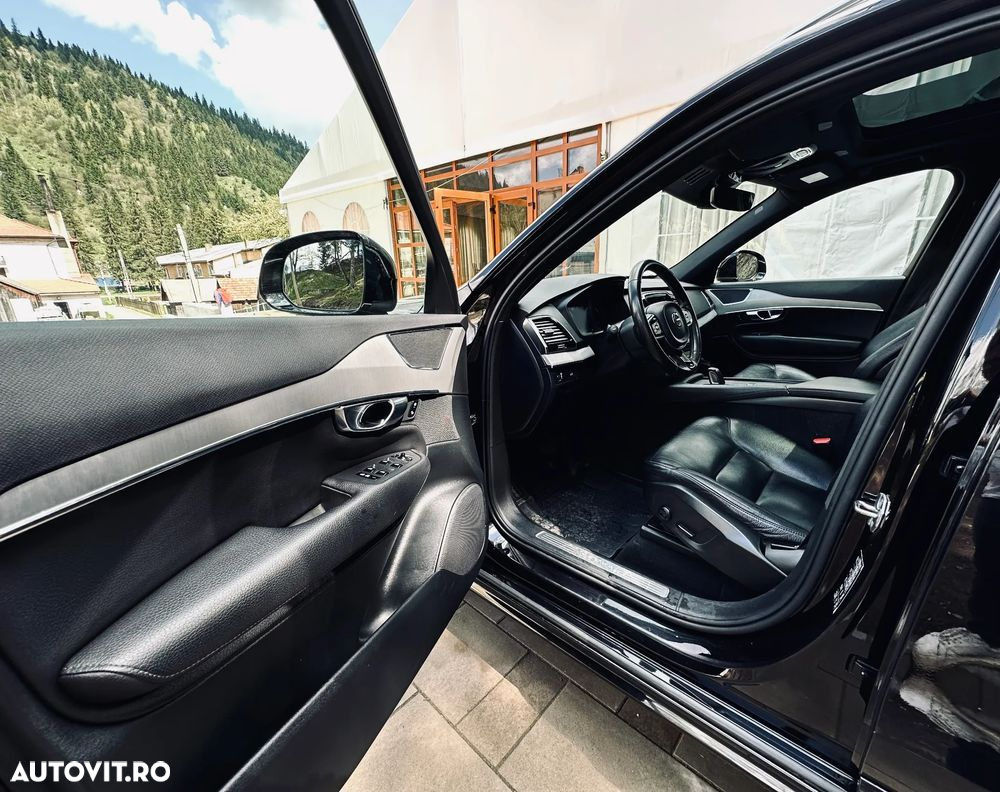 Volvo XC 90 B5 D AWD Geartronic Momentum Pro - 9