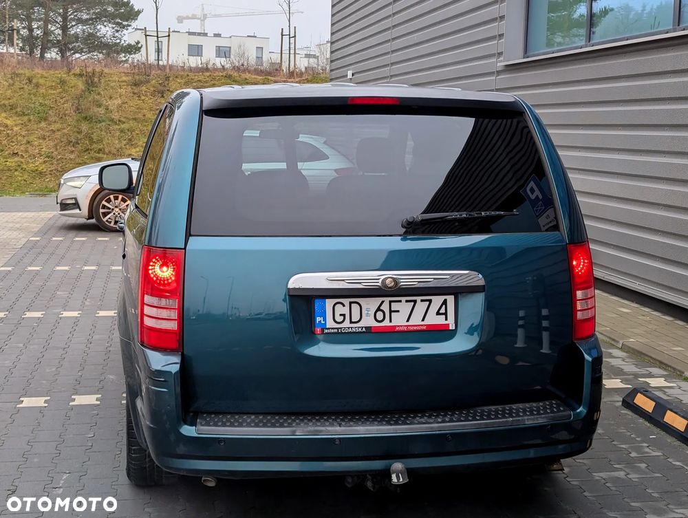 Chrysler Town & Country 3.3 LX - 10