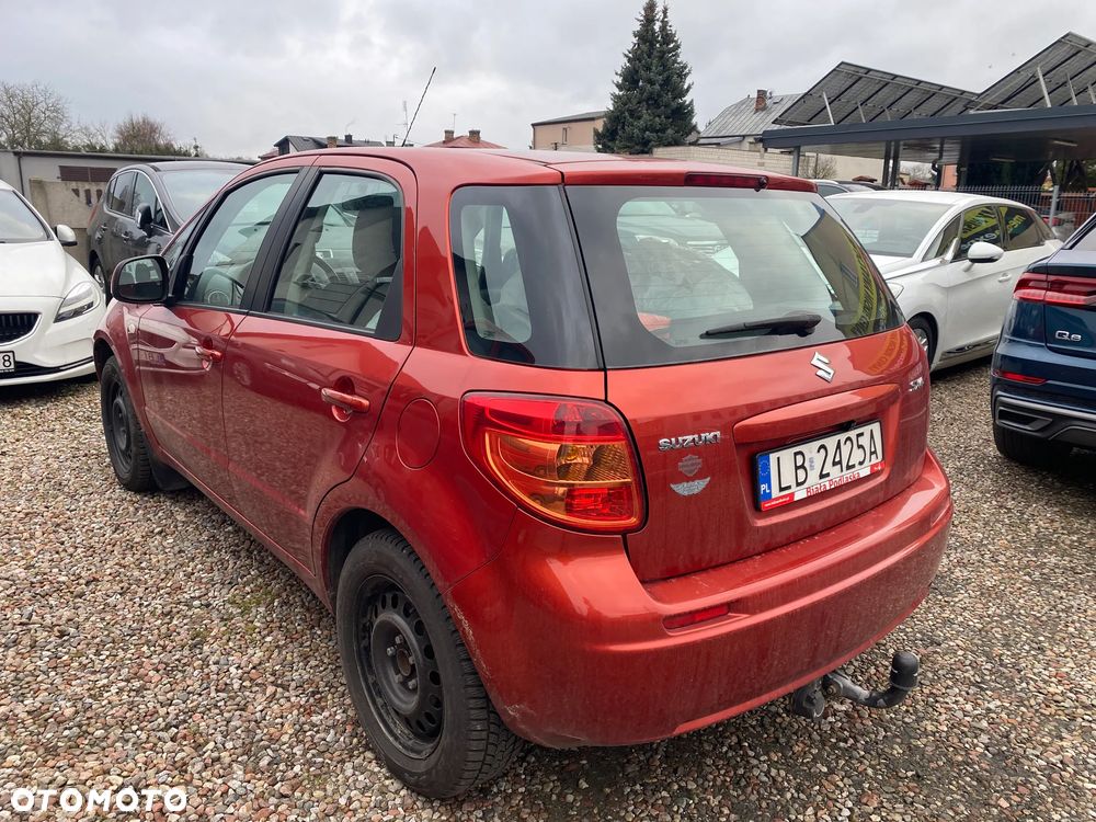 Suzuki SX4 1.5 Comfort - 9