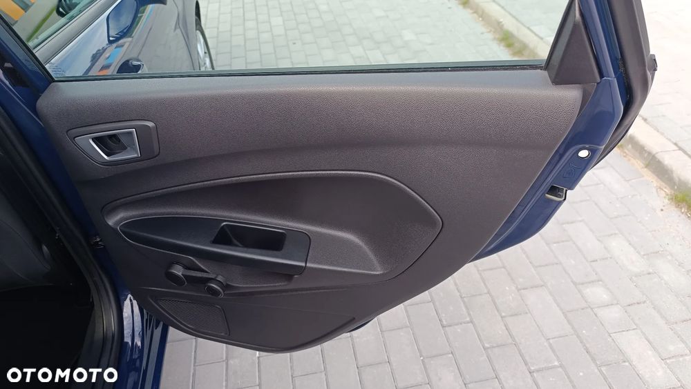 Ford Fiesta 1.0 EcoBoost Titanium X - 18