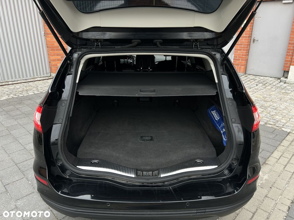 Ford Mondeo 2.0 TDCi Start-Stopp PowerShift-Aut Business Edition - 37