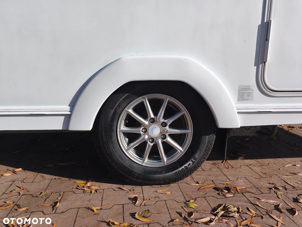 Lunar QUASAR 462 - 9