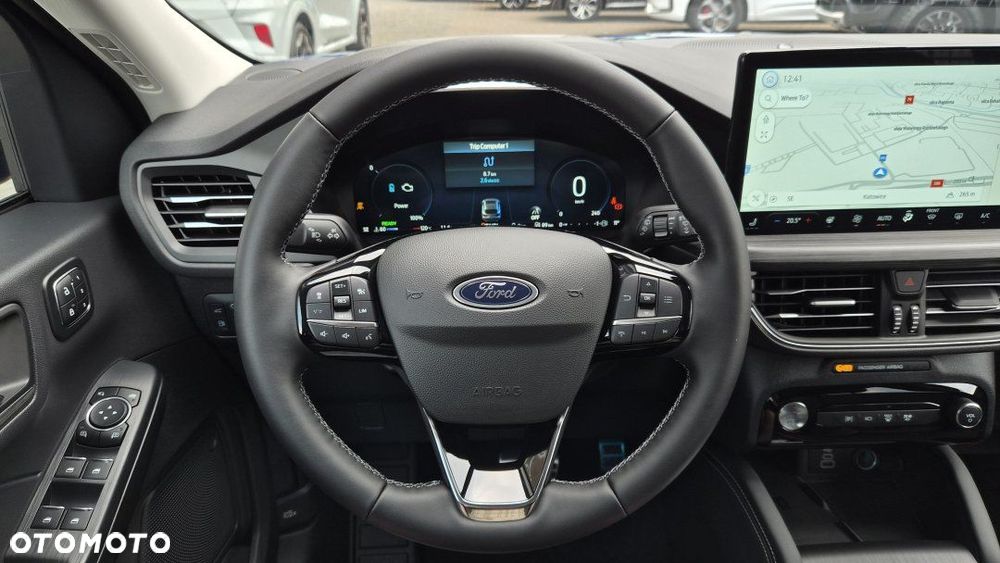 Ford Kuga - 10