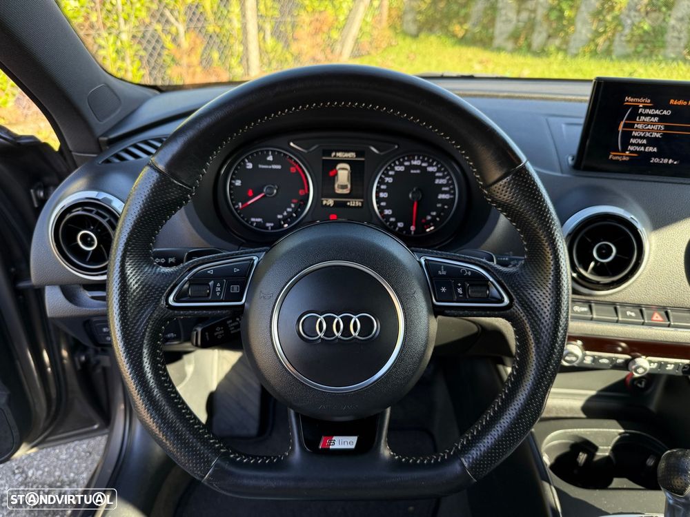 Audi A3 Sportback 1.6 TDI S-line S tronic - 34