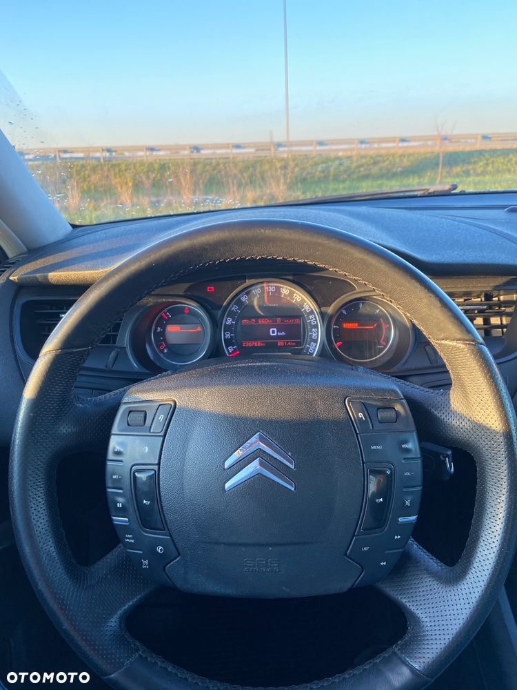 Citroën C5 2.0 HDi Confort - 17