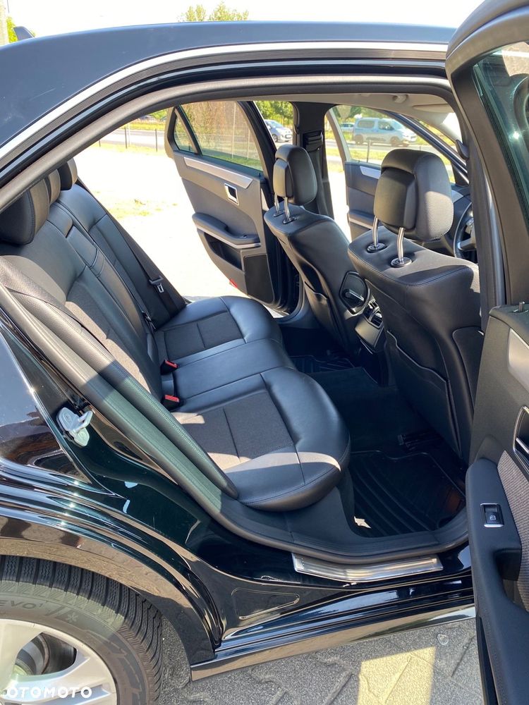 Mercedes-Benz Klasa E 220 CDI BlueEff Avantgarde - 25