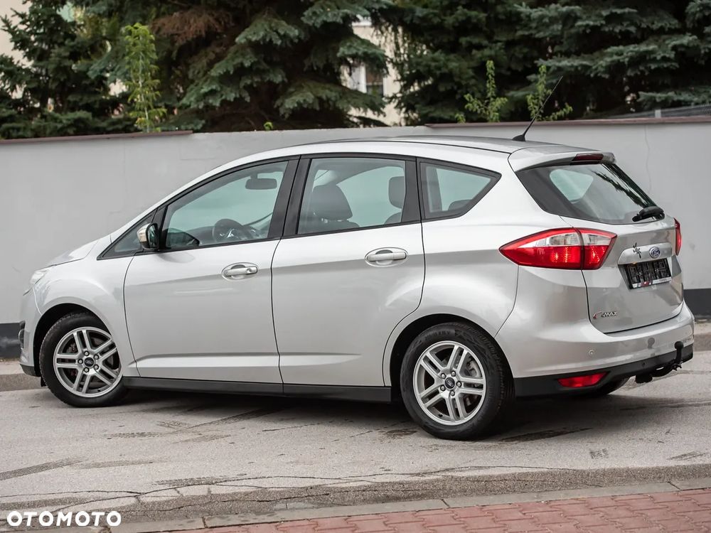 Ford C-MAX - 11