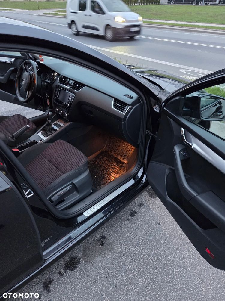 Skoda Octavia 1.8 TSI Style - 14