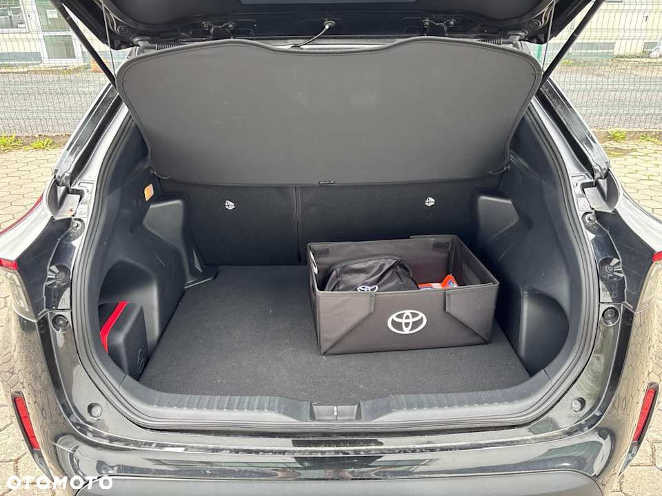 Toyota Yaris Cross 1.5 VVT-i Team Deutschland - 9