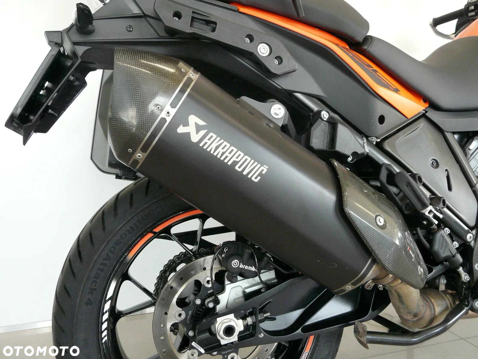 KTM Adventure - 10