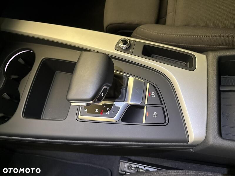 Audi A4 40 TDI Quattro Advanced S tronic - 18
