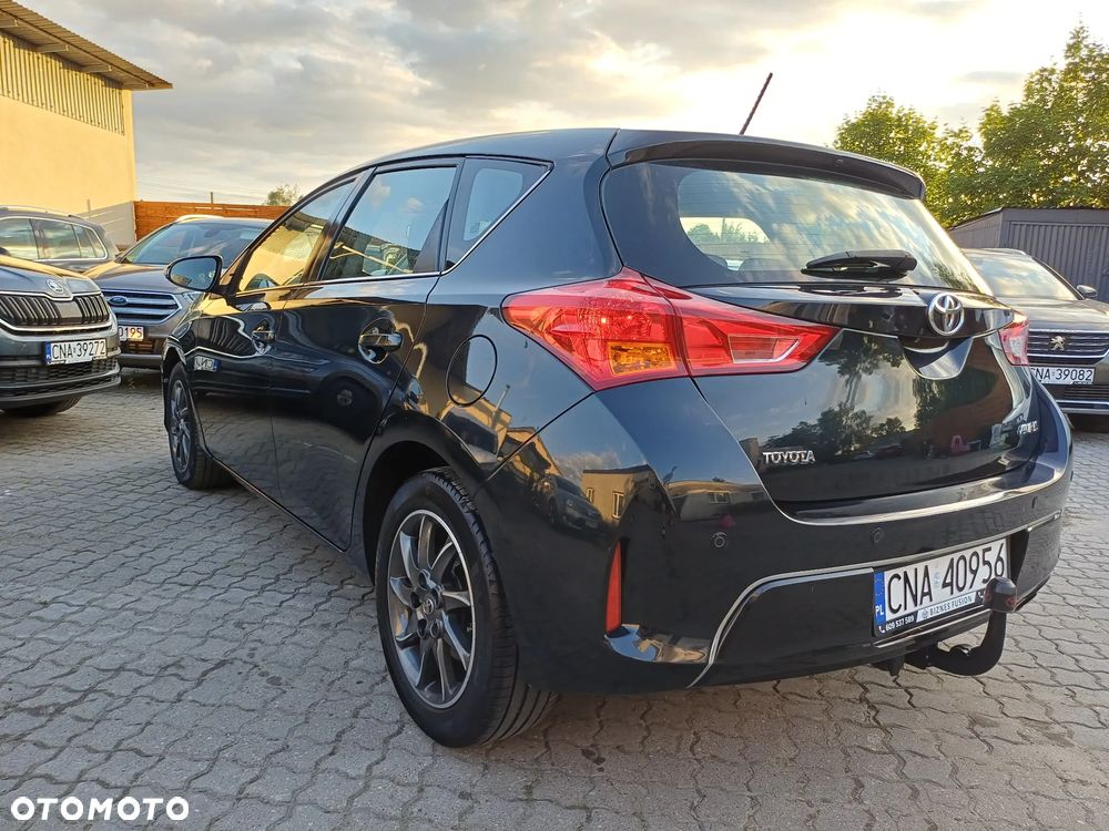 Toyota Auris 1.6 Premium - 7