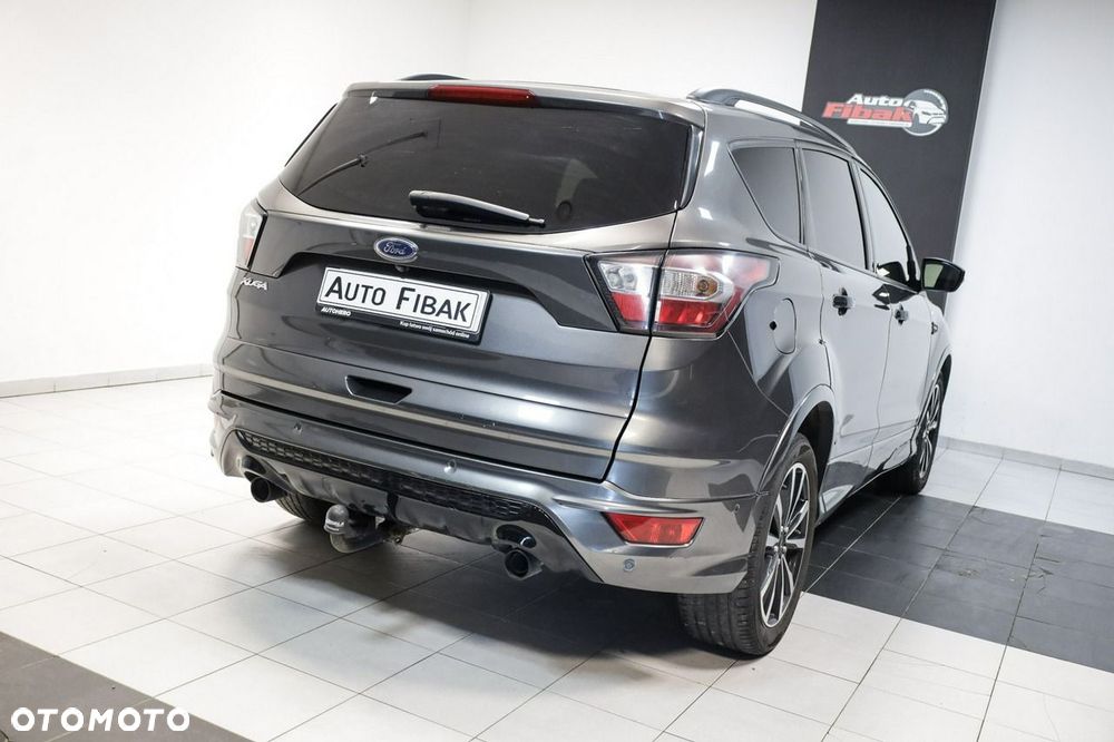 Ford Kuga 2.0 TDCi 4x2 ST-Line - 9