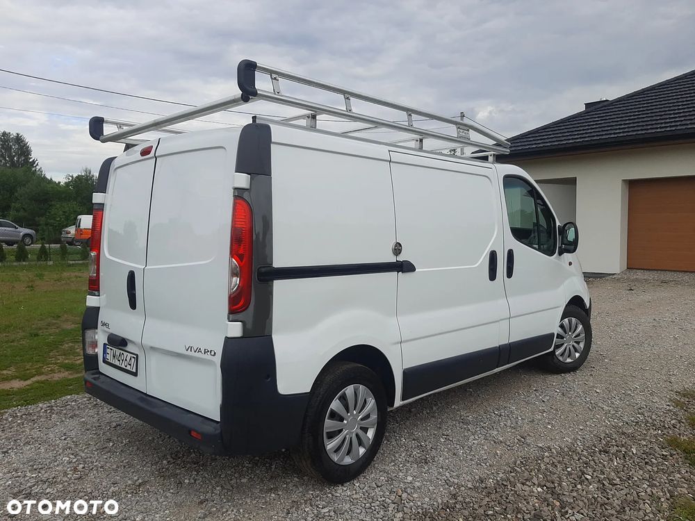 Opel Vivaro - 4