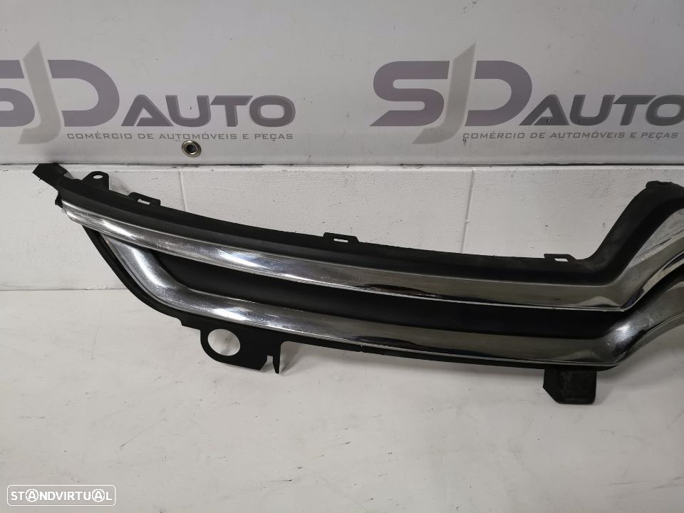 Grelha Frontal - Citroen C4 Picasso / Grand Picasso II - 2