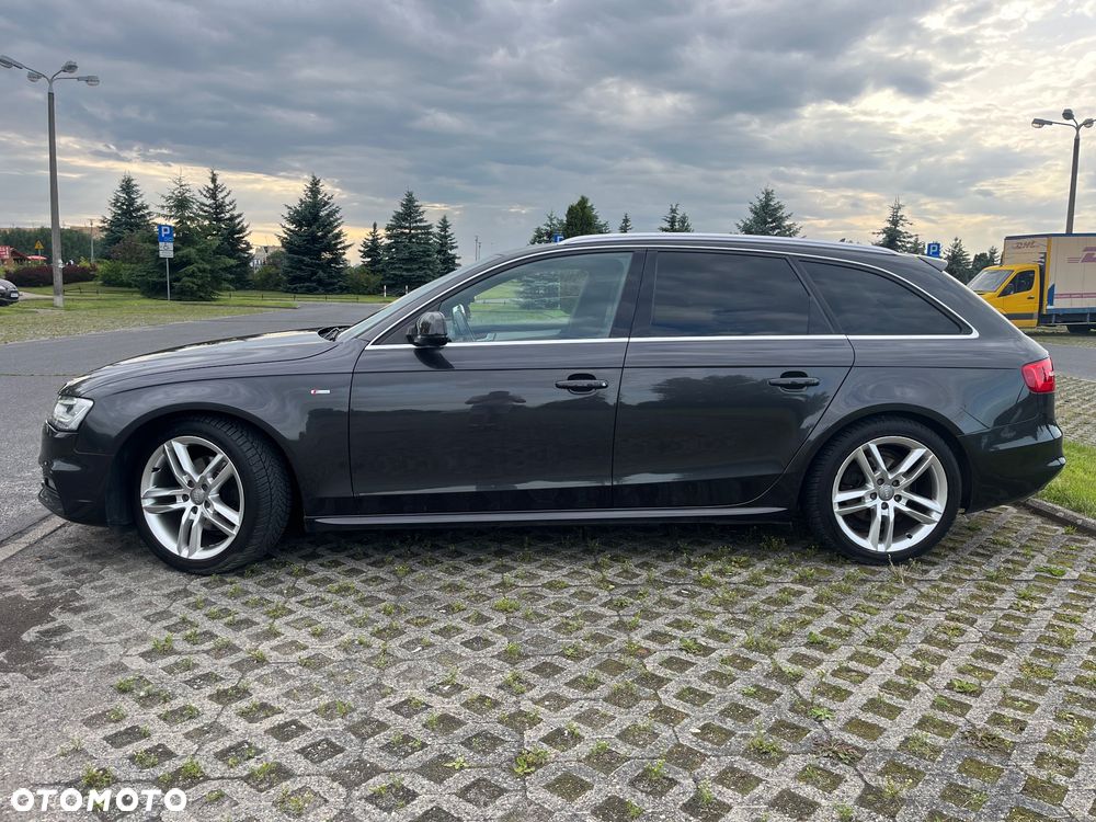 Audi A4 Avant 2.0 TDI DPF quattro S line Sportpaket - 5