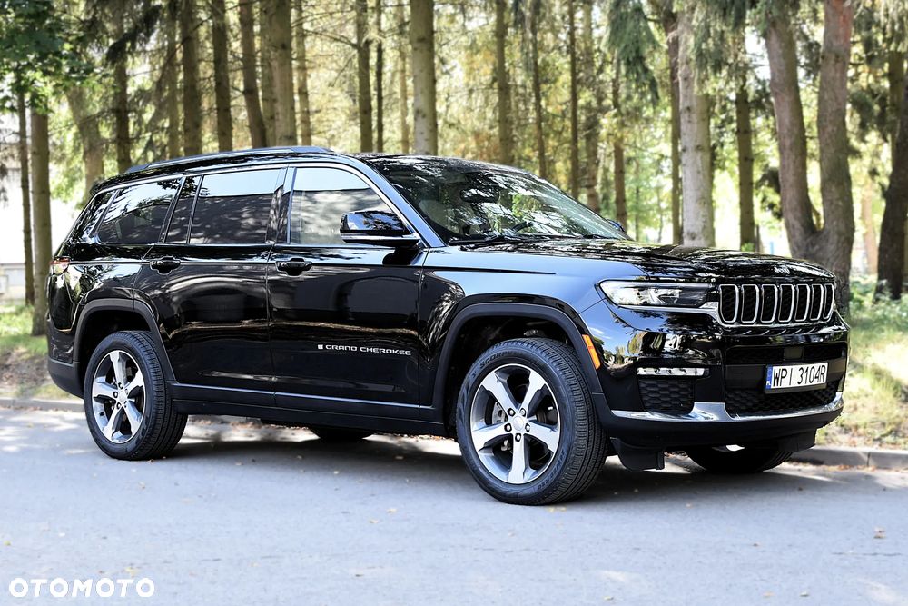 Jeep Grand Cherokee - 12
