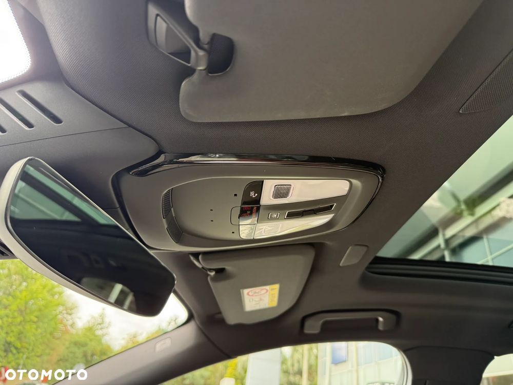 Volvo XC 60 T6 Plug-In Hybrid AWD Ultra Dark - 27