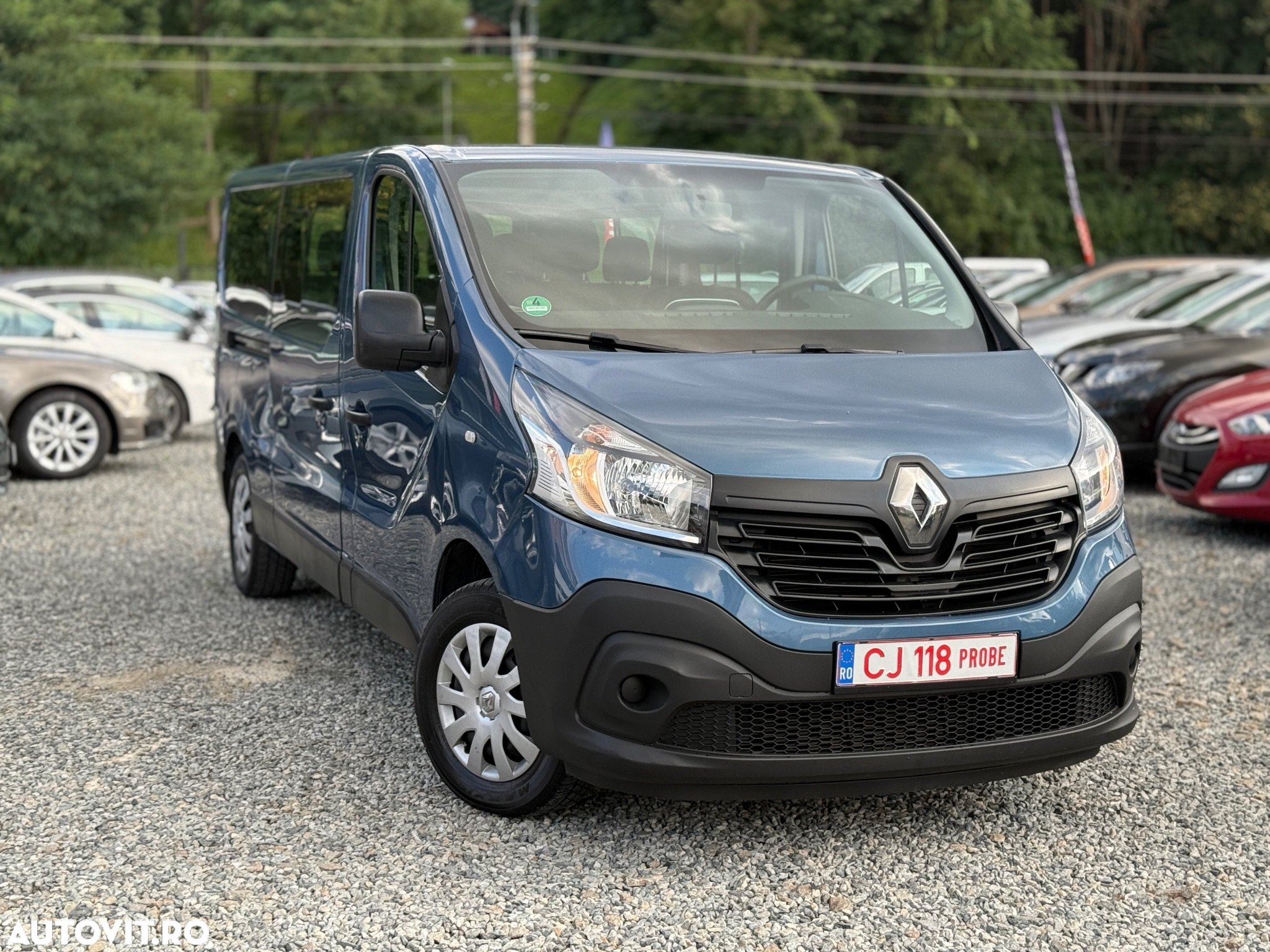 Renault Trafic - 22