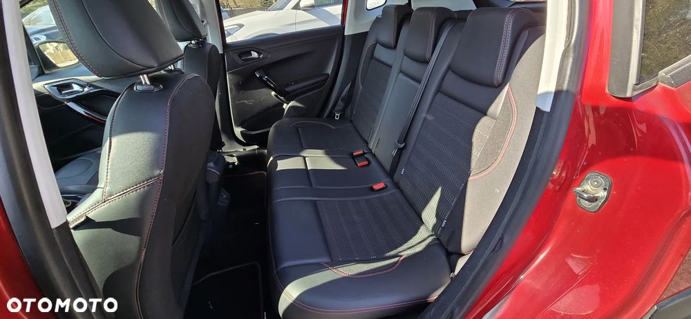 Peugeot 2008 PureTech 110 Stop&Start GT-Line Edition - 20