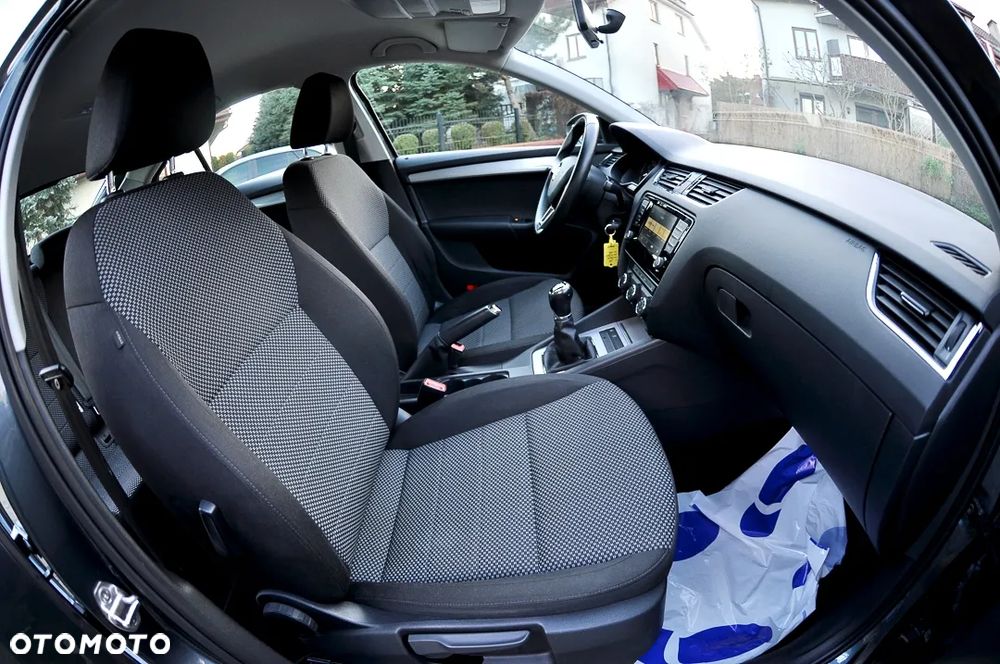 Skoda Octavia 1.4 TSI Ambition - 14