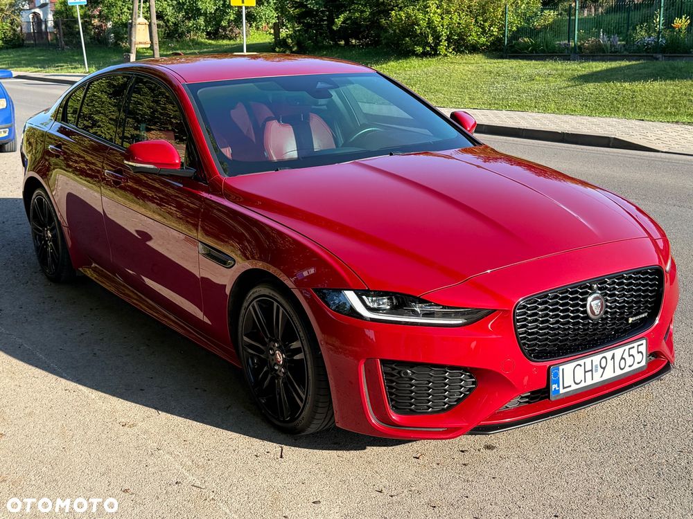Jaguar XE