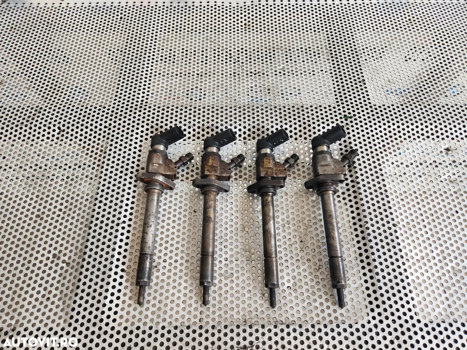 Injectoare Injector Peugeot Ford Citroen 2.0 Hdi Tdci 407 307 Kuga Focus C4 C5 Mondeo C Max- Dezmem - 5