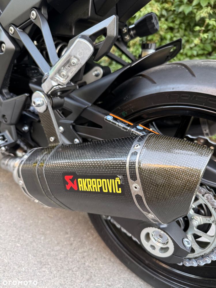 Kawasaki Ninja 1000 SX - 7