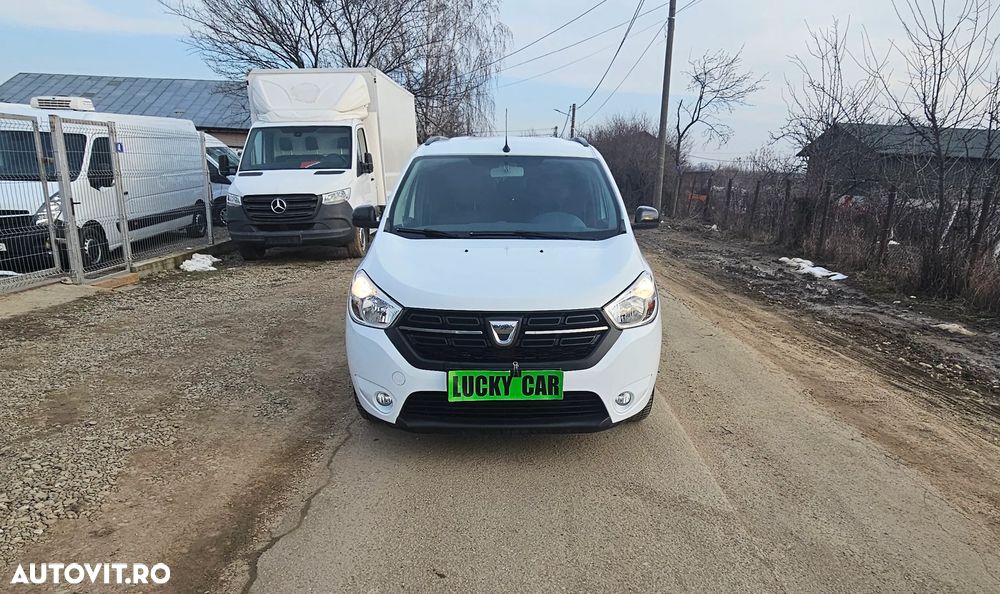 Dacia Lodgy 1.5 Blue dCi Laureate - 2