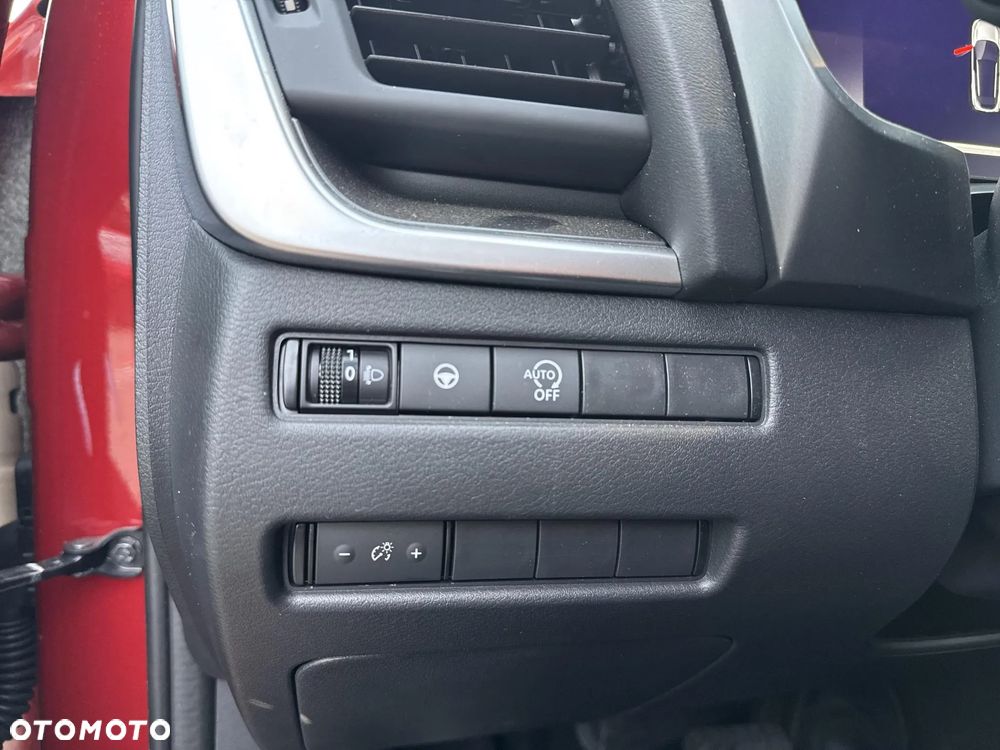 Nissan Qashqai 1.3 DIG-T mHEV N-Connecta Xtronic - 22