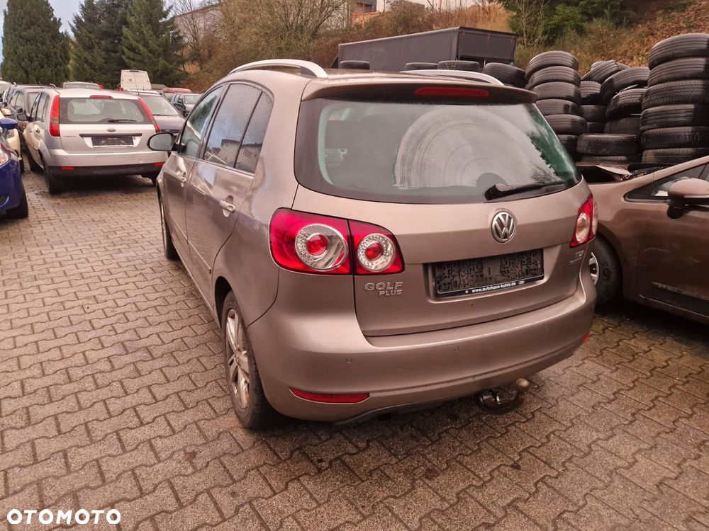 Volkswagen Golf Plus 1.6 TDI DPF Team - 6
