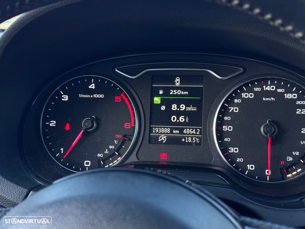 Audi A3 Limousine 1.6 TDI S-line - 11