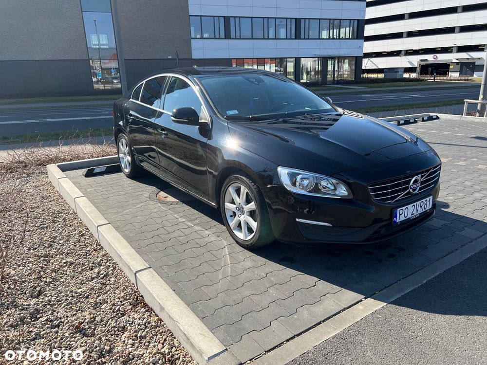 Volvo S60 D2 Drive-E Momentum - 6