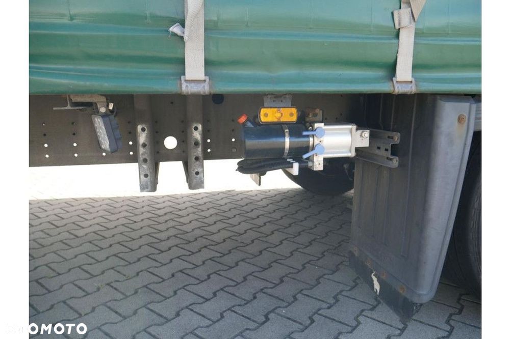Schmitz Cargobull Trailer Curtainsider Lifting + Sliding Roof Mega - 9