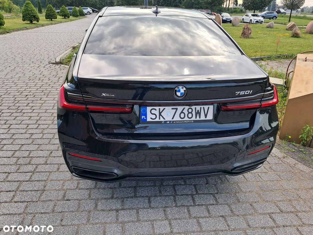 BMW Seria 7 750i xDrive - 5