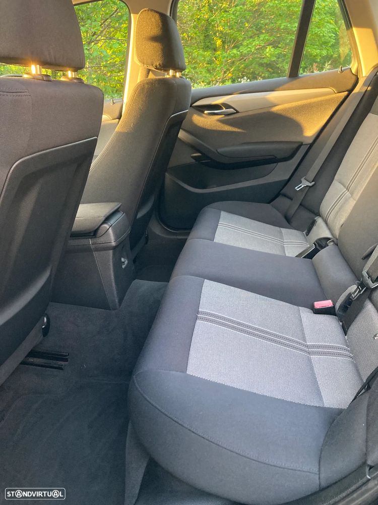 BMW X1 20 d sDrive - 17