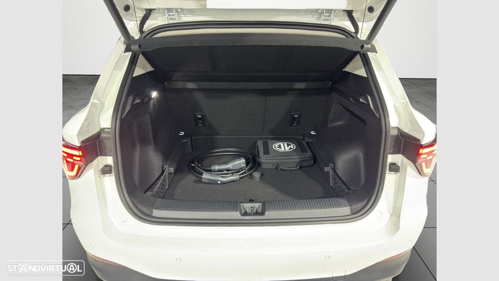 MG ZS EV 50.3 kWh Luxury - 12
