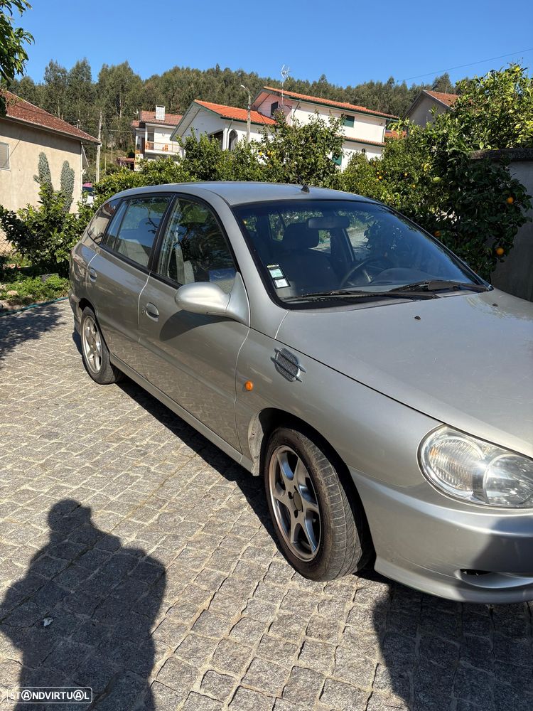 Kia Rio Sedan 1.3 LS Confort - 3