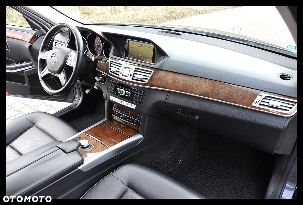 Mercedes-Benz Klasa E - 6