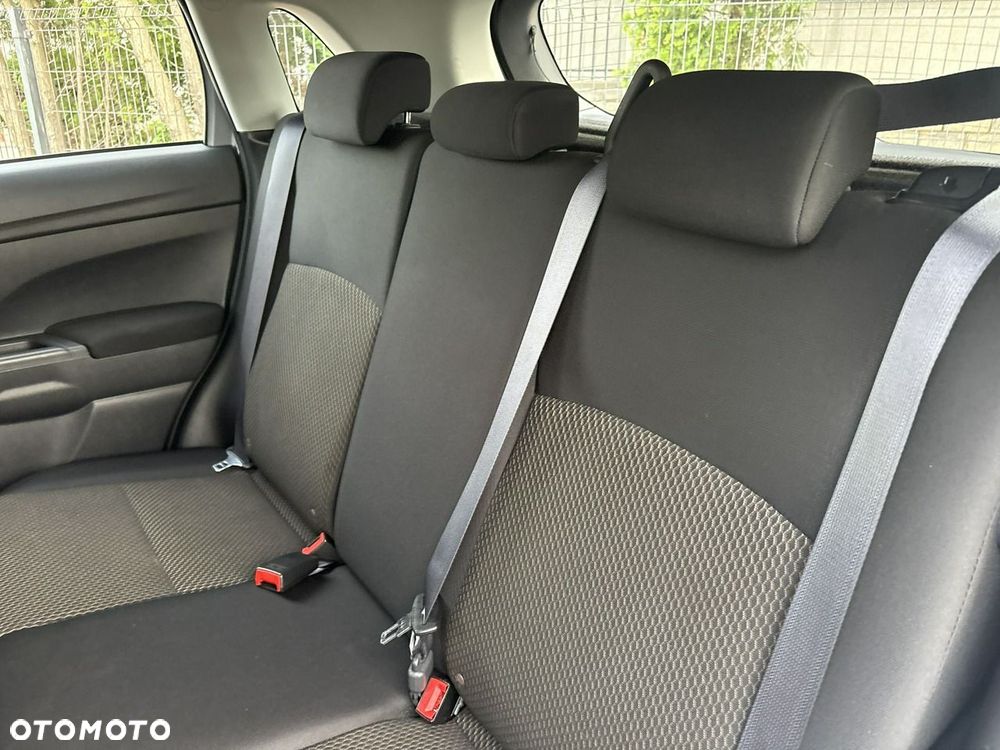 Mitsubishi ASX 1.6 Instyle - 22