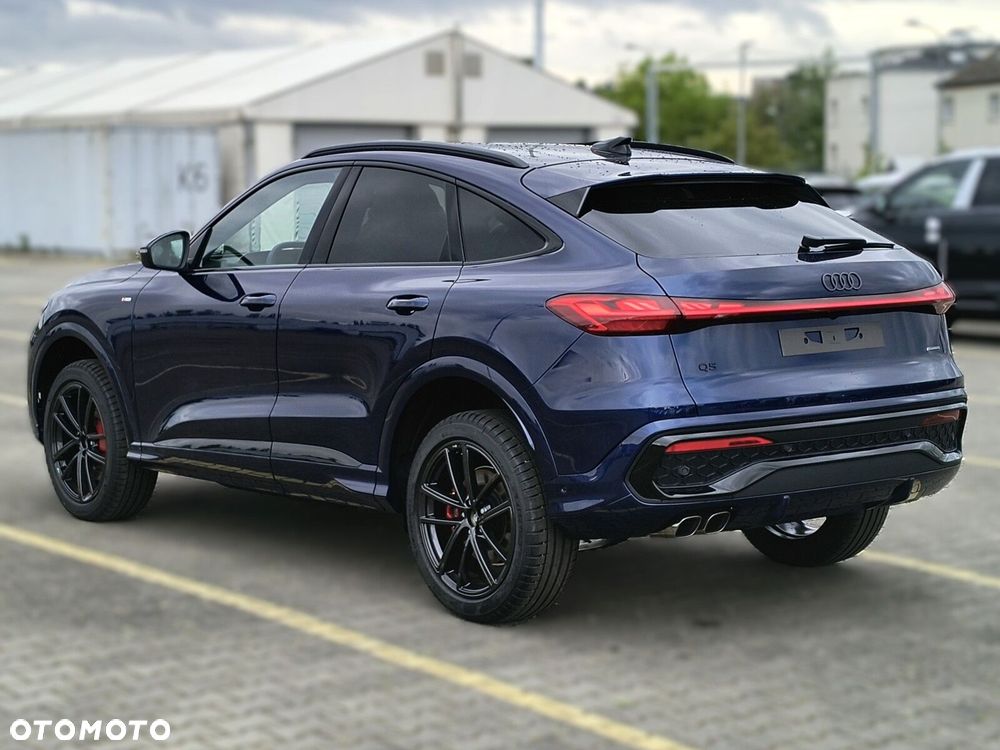 Audi Q5 Sportback - 6