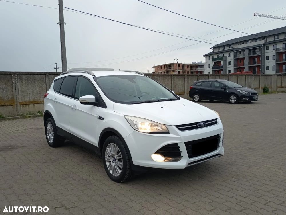 Ford Kuga - 3