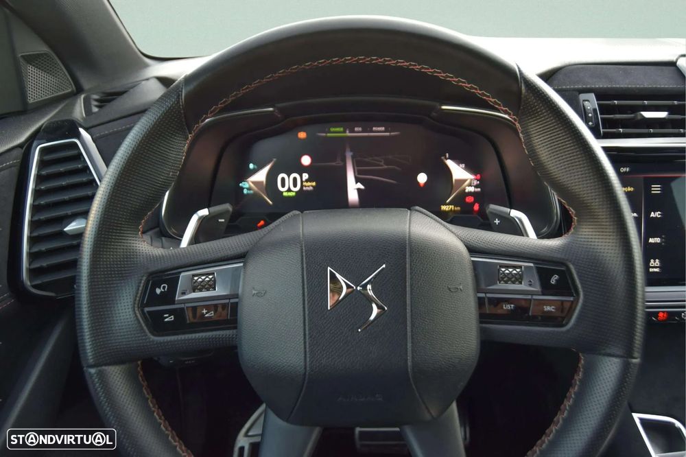 DS DS7 Crossback E-Tense Performance Line EAT8 - 23