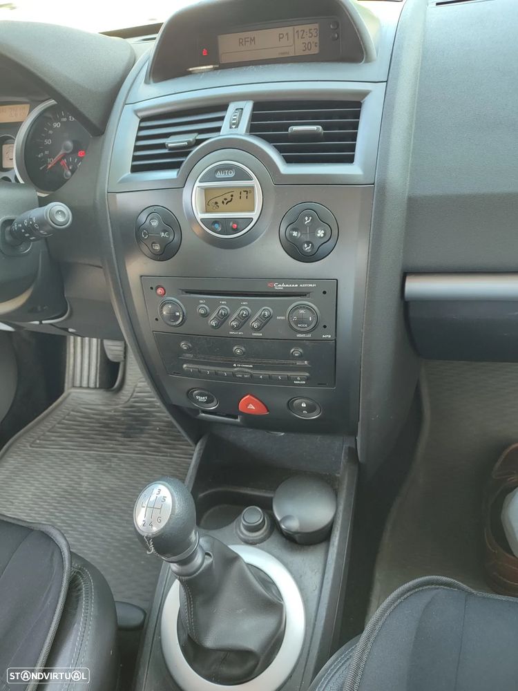 Renault Mégane - 9