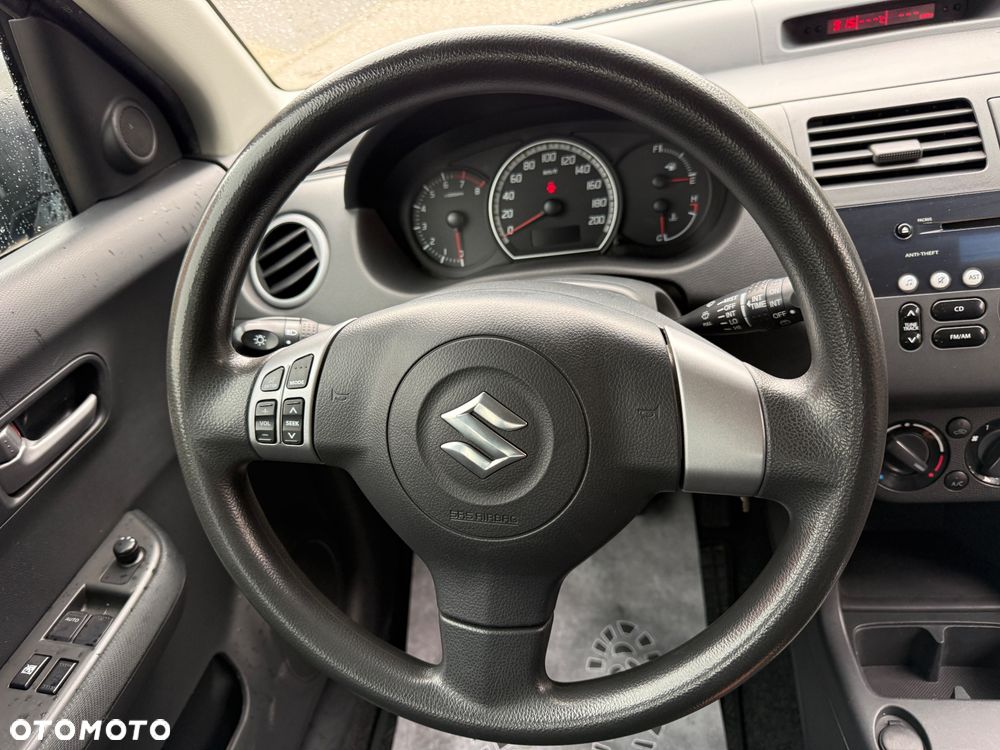 Suzuki Swift - 16