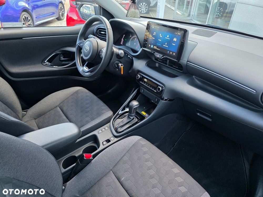 Toyota Yaris Hybrid 1.5 Style - 35