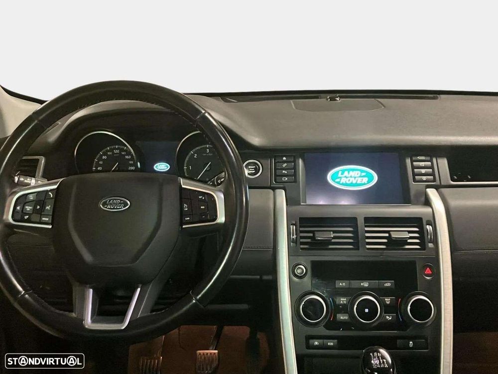 Land Rover Discovery Sport 2.0 TD4 SE - 16