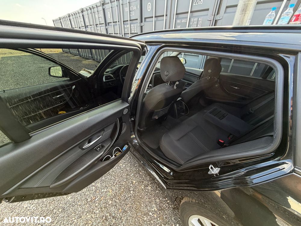 BMW Seria 3 - 12