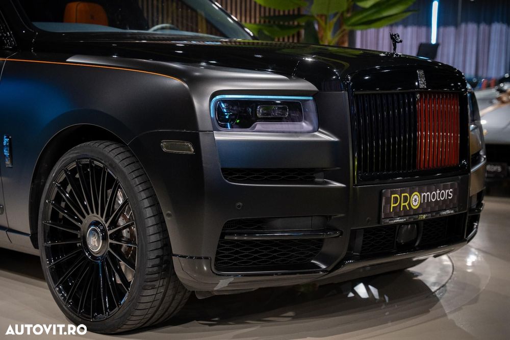 Rolls-Royce Cullinan - 40