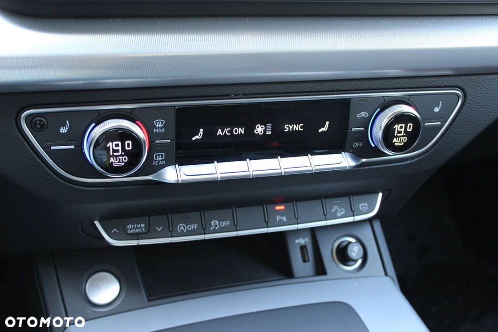 Audi Q5 Sportback - 18